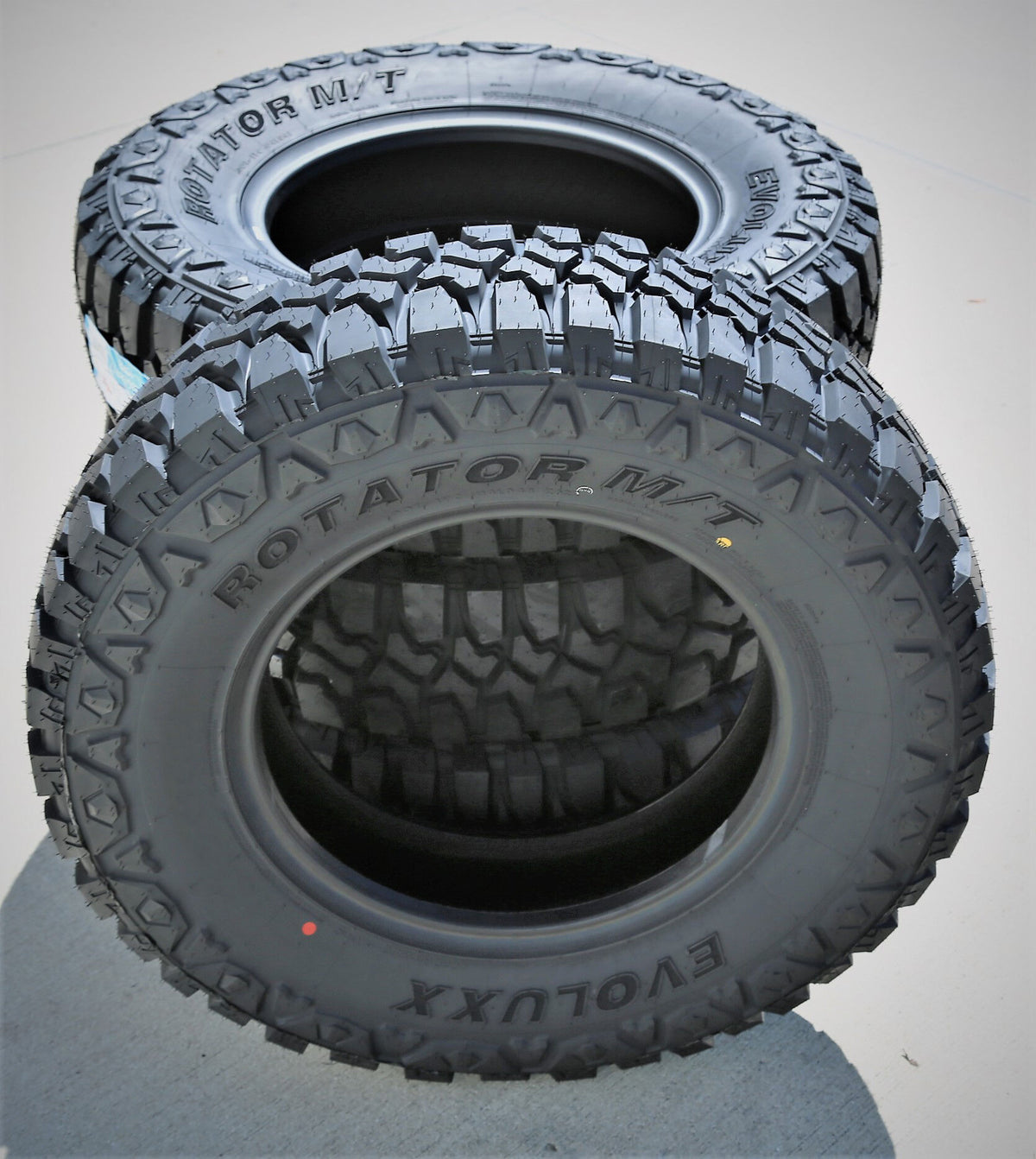 LT265/70R17 - E ROTATOR M/T BSW